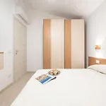 For 6 * San Teodoro (Sardinia)