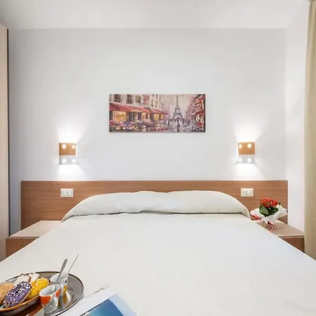 For 6 * San Teodoro (Sardinia)